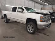 ✅ 2015 Chevrolet Silverado 1500 LTZ • VIN: 3GCUKSEC3FG215970 • Lot: 43324797. Wystawiony na IAAI z przebiegiem 157 506 mil. Bezpłatny archiwum sprzedaży aukcyjnych z USA i szczegółowy raport historii pojazdu na DreamBid. Zdjęcie 1.