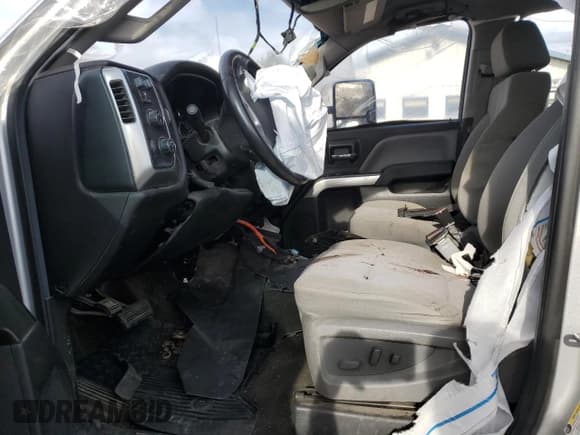 ✅ 2015 Chevrolet Silverado 2500HD LT • VIN: 1GC1KVEG7FF642786 • Lot: 56591865. Wystawiony na Copart z przebiegiem Nie podano. Bezpłatny archiwum sprzedaży aukcyjnych z USA i szczegółowy raport historii pojazdu na DreamBid. Zdjęcie 7.