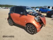 ✅ 2016 Smart fortwo Passion • VIN: WMEFJ5DA0GK050730 • Лот: 80375695. Опубликован ранее на Copart с пробегом 100 694 миль. Бесплатный доступ к архиву аукционных продаж из США и подробный отчёт об истории автомобиля на DreamBid. Изображение 4.