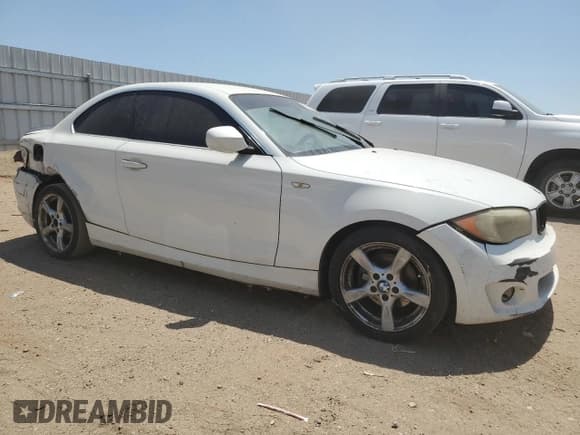✅ 2013 BMW 1 Series 128i • VIN: WBAUP7C54DVP25118 • Lot: 67860225. Listed on Copart with 94,358 mi. Free auction sales archive from the USA and detailed vehicle history report at DreamBid. Image 4.