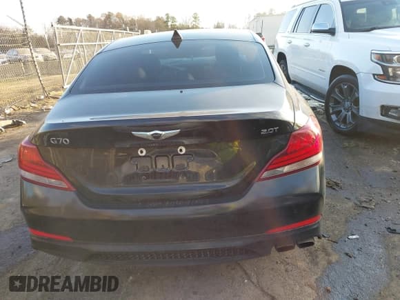 ✅ 2019 Genesis G70 Advanced • VIN: KMTG64LA7KU027220 • Лот: 41133708. Опубликован ранее на IAAI с пробегом 50 987 миль. Бесплатный доступ к архиву аукционных продаж из США и подробный отчёт об истории автомобиля на DreamBid. Изображение 16.