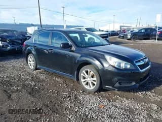 ✅ 2013 Subaru Legacy Premium • VIN: 4S3BMBC63D3047701 • Lot: 43776989. Wystawiony na IAAI z przebiegiem 120 534 mil. Bezpłatny archiwum sprzedaży aukcyjnych z USA i szczegółowy raport historii pojazdu na DreamBid. Zdjęcie 1.