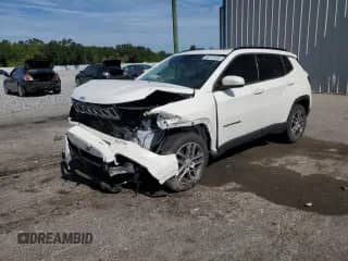2020 Jeep Compass Latitude с VIN 3C4NJCBB4LT250027, выставлен на аукционе Copart как лот 80317405 с пробегом 65 478 миль миль и Списание • Salvage title. История ставок и продаж доступна на DreamBid. Изображение 1.