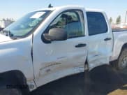 ✅ 2010 Chevrolet Silverado 1500 LS • VIN: 3GCRCREA7AG264172 • Lot: 43559823. Listed on IAAI with 176,031 mi. Free auction sales archive from the USA and detailed vehicle history report at DreamBid. Image 6.