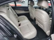 ✅ 2014 BMW 7 Series 750i xDrive • VIN: WBAYB6C58ED224525 • Lot: 86831595. Wystawiony na Copart z przebiegiem 143 385 mil. Bezpłatny archiwum sprzedaży aukcyjnych z USA i szczegółowy raport historii pojazdu na DreamBid. Zdjęcie 10.