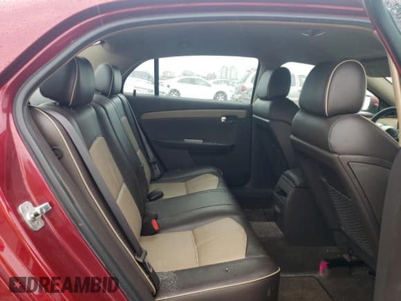 ✅ 2008 Chevrolet Malibu LTZ • VIN: 1G1ZK57708F245674 • Lot: 70932334. Wystawiony na Copart z przebiegiem Nie podano. Bezpłatny archiwum sprzedaży aukcyjnych z USA i szczegółowy raport historii pojazdu na DreamBid. Zdjęcie 11.