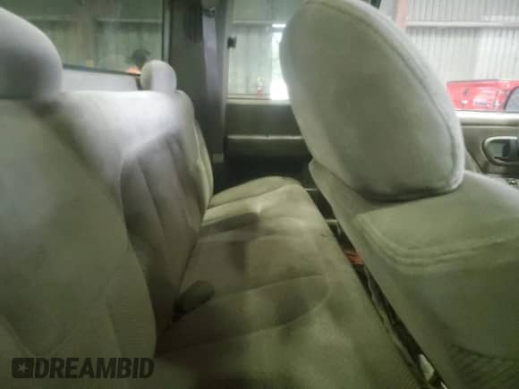 1999 Chevrolet Silverado 1500 z VIN 1GCEK19R2XR116698, wystawiony jako Copart lot #71174665 z przebiegiem 431 979 mil mil oraz Szkoda całkowita • Salvage title. Historia ofert i sprzedaży dostępna na DreamBid. Obrazek 10.