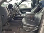 ✅ 2021 Ford Expedition XLT • VIN: 1FMJU1JT1MEA03114 • Lot: 93269355. Wystawiony na Copart z przebiegiem 50 098 mil. Bezpłatny archiwum sprzedaży aukcyjnych z USA i szczegółowy raport historii pojazdu na DreamBid. Zdjęcie 7.