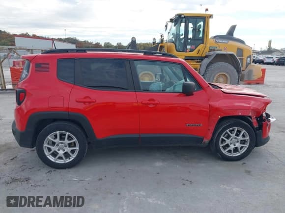 ✅ 2020 Jeep Renegade Sport • VIN: ZACNJAAB8LPL39108 • Lot: 43678734. Listed on IAAI with 114,201 mi. Free auction sales archive from the USA and detailed vehicle history report at DreamBid. Image 14.