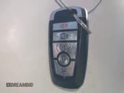 ✅ 2017 Ford Fusion Titanium • VIN: 3FA6P0SU0HR379525 • Lot: 43834410. Wystawiony na IAAI z przebiegiem 87 637 mil. Bezpłatny archiwum sprzedaży aukcyjnych z USA i szczegółowy raport historii pojazdu na DreamBid. Zdjęcie 11.