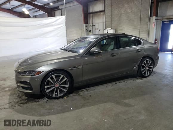✅ 2020 Jaguar XE S • VIN: SAJAE4FX1LCP60332 • Lot: 72016845. Listed on Copart with 38,000 mi. Free auction sales archive from the USA and detailed vehicle history report at DreamBid. Image 1.