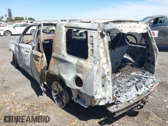 ✅ 2019 Chevrolet Tahoe LT • VIN: 1GNSKBKC6KR161514 • Lot: 42934341. Listed on IAAI with Not provided. Free auction sales archive from the USA and detailed vehicle history report at DreamBid. Image 3.