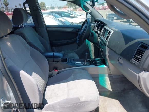 ✅ 2005 Toyota 4Runner SR5 • VIN: JTEZU14R358033654 • Lot: 42574772. Wystawiony na IAAI z przebiegiem 254 525 mil. Bezpłatny archiwum sprzedaży aukcyjnych z USA i szczegółowy raport historii pojazdu na DreamBid. Zdjęcie 5.