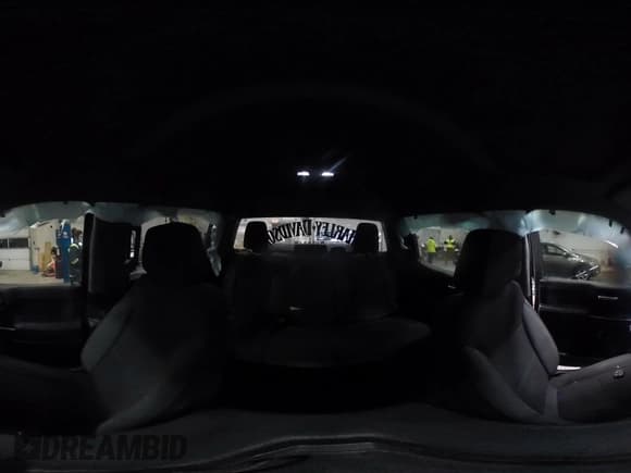 ✅ 2021 Chevrolet Silverado 1500 RST • VIN: 1GCUYEED8MZ434820 • Lot: 42314650. Wystawiony na IAAI z przebiegiem Nie podano. Bezpłatny archiwum sprzedaży aukcyjnych z USA i szczegółowy raport historii pojazdu na DreamBid. Zdjęcie 18.