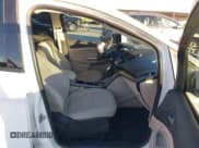 ✅ 2017 Ford C-Max SE • VIN: 1FADP5AU9HL118043 • Lot: 43463999. Wystawiony na IAAI z przebiegiem 87 907 mil. Bezpłatny archiwum sprzedaży aukcyjnych z USA i szczegółowy raport historii pojazdu na DreamBid. Zdjęcie 5.