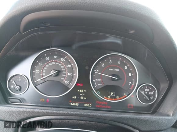 ✅ 2014 BMW 4 Series 435i xDrive • VIN: WBA3R5C57EK188516 • Lot: 43534414. Wystawiony na IAAI z przebiegiem 114 786 mil. Bezpłatny archiwum sprzedaży aukcyjnych z USA i szczegółowy raport historii pojazdu na DreamBid. Zdjęcie 7.