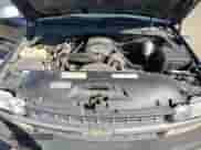 2001 Chevrolet Silverado 1500 LS with VIN 2GCEC19V811238332, listed as a Copart auction lot 86172695 with 294,124 mi miles and Salvage title. Bid and sale history available at DreamBid. Image 11.