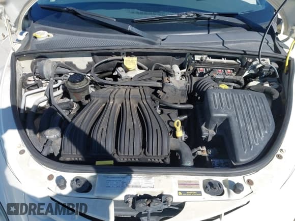 ✅ 2008 Chrysler PT Cruiser • VIN: 3C3HY55X38T101812 • Lot: 41236601. Listed on IAAI with 116,036 mi. Free auction sales archive from the USA and detailed vehicle history report at DreamBid. Image 10.