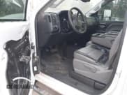 ✅ 2017 Chevrolet Silverado 2500HD Work Truck • VIN: 1GB0KUEGXHZ216215 • Лот: 43732026. Опубликован ранее на IAAI с пробегом 127 183 миль. Бесплатный доступ к архиву аукционных продаж из США и подробный отчёт об истории автомобиля на DreamBid. Изображение 8.