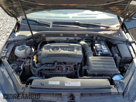 ✅ 2016 Volkswagen Golf GTI S • VIN: 3VW4T7AU4GM009176 • Lot: 72080425. Wystawiony na Copart z przebiegiem 83 329 mil. Bezpłatny archiwum sprzedaży aukcyjnych z USA i szczegółowy raport historii pojazdu na DreamBid. Zdjęcie 11.