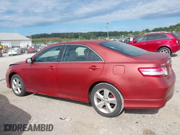 ✅ 2010 Toyota Camry • VIN: 4T1BF3EK6AU527940 • Lot: 43201993. Listed on IAAI with 176,901 mi. Free auction sales archive from the USA and detailed vehicle history report at DreamBid. Image 14.