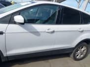 ✅ 2017 Ford Escape SE • VIN: 1FMCU0GD9HUD20265 • Lot: 41389092. Wystawiony na IAAI z przebiegiem 66 778 mil. Bezpłatny archiwum sprzedaży aukcyjnych z USA i szczegółowy raport historii pojazdu na DreamBid. Zdjęcie 15.