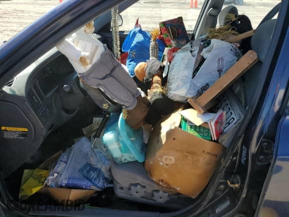 2005 Hyundai Elantra GLS с VIN KMHDN46D65U019457, выставлен на аукционе Copart как лот 76412874 с пробегом Не указан миль и На запчасти • Non repairable. История ставок и продаж доступна на DreamBid. Изображение 7.