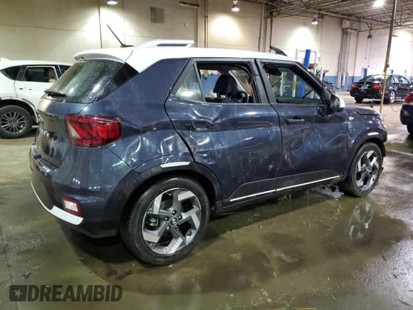 ✅ 2024 Hyundai Venue SEL • VIN: KMHRC8A38RU325647 • Lot: 85699084. Listed on Copart with Not provided. Free auction sales archive from the USA and detailed vehicle history report at DreamBid. Image 3.