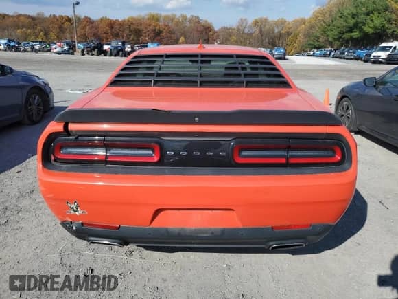 2018 Dodge Challenger SXT Plus z VIN 2C3CDZAG7JH287923, wystawiony jako Copart lot #90777405 z przebiegiem 38 594 mil mil oraz Szkoda całkowita • Salvage title. Historia ofert i sprzedaży dostępna na DreamBid. Obrazek 6.