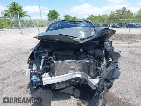 ✅ 2023 Hyundai Santa Fe SEL • VIN: 5NMS34AJ0PH585087 • Lot: 41995946. Wystawiony na IAAI z przebiegiem 22 376 mil. Bezpłatny archiwum sprzedaży aukcyjnych z USA i szczegółowy raport historii pojazdu na DreamBid. Zdjęcie 13.