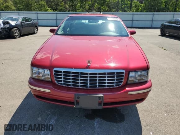 ✅ 1999 Cadillac DeVille • VIN: 1G6KD54Y7XU723747 • Lot: 59883975. Listed on Copart with 82,049 mi. Free auction sales archive from the USA and detailed vehicle history report at DreamBid. Image 5.