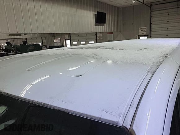 ✅ 2019 Ford Transit Cargo • VIN: 1FTYR2YM4KKA85623 • Lot: 43943597. Wystawiony na IAAI z przebiegiem 97 589 mil. Bezpłatny archiwum sprzedaży aukcyjnych z USA i szczegółowy raport historii pojazdu na DreamBid. Zdjęcie 2.