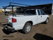 ✅ 2002 Chevrolet S-10 LS • VIN: 1GCDT19W328211770 • Лот: 44486925. Опубликован ранее на Copart с пробегом 129 316 миль. Бесплатный доступ к архиву аукционных продаж из США и подробный отчёт об истории автомобиля на DreamBid. Изображение 3.