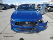 ✅ 2018 Ford Mustang GT Premium • VIN: 1FATP8FF4J5115861 • Lot: 87112955. Wystawiony na Copart z przebiegiem 68 949 mil. Bezpłatny archiwum sprzedaży aukcyjnych z USA i szczegółowy raport historii pojazdu na DreamBid. Zdjęcie 5.
