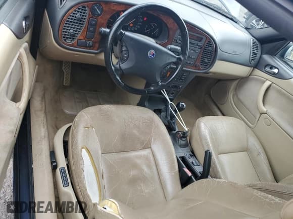 ✅ 2001 Saab 9-3 SE • VIN: YS3DF75K117007432 • Lot: 60113755. Listed on Copart with 189,536 mi. Free auction sales archive from the USA and detailed vehicle history report at DreamBid. Image 8.