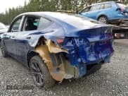 ✅ 2024 Tesla Model Y Long Range • VIN: 7SAYGAEEXRF206288 • Lot: 43470600. Wystawiony na IAAI z przebiegiem 19 424 mil. Bezpłatny archiwum sprzedaży aukcyjnych z USA i szczegółowy raport historii pojazdu na DreamBid. Zdjęcie 6.