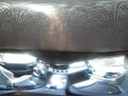 ✅ 2019 Mercedes-Benz E 450 • VIN: WDD1J6HBXKF063560 • Lot: 42592354. Wystawiony na IAAI z przebiegiem 47 893 mil. Bezpłatny archiwum sprzedaży aukcyjnych z USA i szczegółowy raport historii pojazdu na DreamBid. Zdjęcie 19.