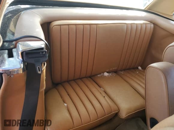 ✅ 1985 Mercedes-Benz 380 • VIN: WDBBA45C1FA026172 • Lot: 44573545. Listed on Copart with 149,808 mi. Free auction sales archive from the USA and detailed vehicle history report at DreamBid. Image 10.