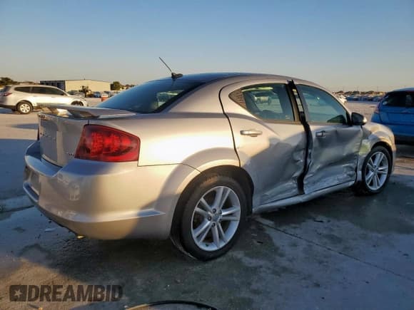 ✅ 2014 Dodge Avenger SXT • VIN: 1C3CDZCG0EN165544 • Lot: 91115655. Listed on Copart with 115,508 mi. Free auction sales archive from the USA and detailed vehicle history report at DreamBid. Image 3.