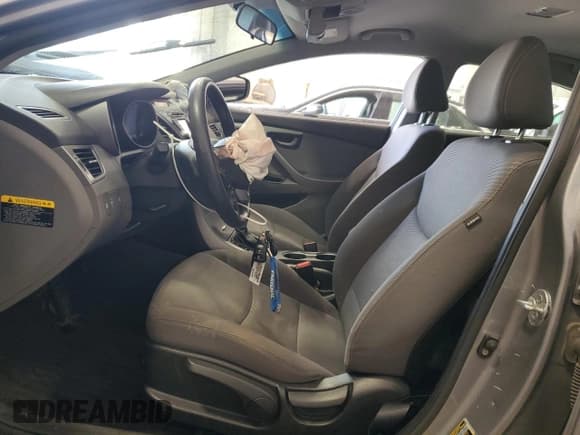 ✅ 2014 Hyundai Elantra SE • VIN: KMHDH4AE8EU190816 • Lot: 85499555. Listed on Copart with 108,871 mi. Free auction sales archive from the USA and detailed vehicle history report at DreamBid. Image 7.