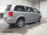 ✅ 2015 Dodge Grand Caravan SXT • VIN: 2C7WDGCGXFR703607 • Lot: 43024560. Wystawiony na IAAI z przebiegiem 67 064 mil. Bezpłatny archiwum sprzedaży aukcyjnych z USA i szczegółowy raport historii pojazdu na DreamBid. Zdjęcie 4.