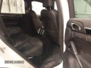 ✅ 2014 Porsche Cayenne • VIN: WP1AA2A29ELA09538 • Lot: 41617272. Listed on IAAI with 87,269 mi. Free auction sales archive from the USA and detailed vehicle history report at DreamBid. Image 8.