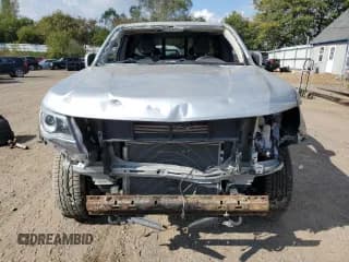 ✅ 2016 Chevrolet Colorado 4WD Z71 • VIN: 1GCHTDE38G1270215 • Лот: 73465644. Опубликован ранее на Copart с пробегом 56 933 миль. Бесплатный доступ к архиву аукционных продаж из США и подробный отчёт об истории автомобиля на DreamBid. Изображение 5.