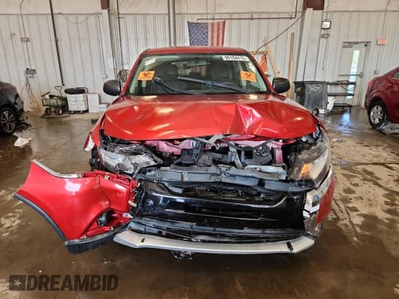 2018 Mitsubishi Outlander ES z VIN JA4AZ3A30JZ061733, wystawiony jako Copart lot #80104415 z przebiegiem 104 501 mil mil oraz Nie do naprawy • Non repairable. Historia ofert i sprzedaży dostępna na DreamBid. Obrazek 5.