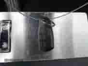 2025 Chevrolet Equinox FWD RS z VIN 3GNAXLEG8SL295711, wystawiony jako IAAI lot #43110458 z przebiegiem 1 660 mil mil oraz . Historia ofert i sprzedaży dostępna na DreamBid. Obrazek 11.