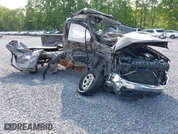 ✅ 2014 GMC Sierra 1500 • VIN: 1GTN2TEC4EZ153178 • Lot: 42396028. Listed on IAAI with 101,298 mi. Free auction sales archive from the USA and detailed vehicle history report at DreamBid. Image 1.