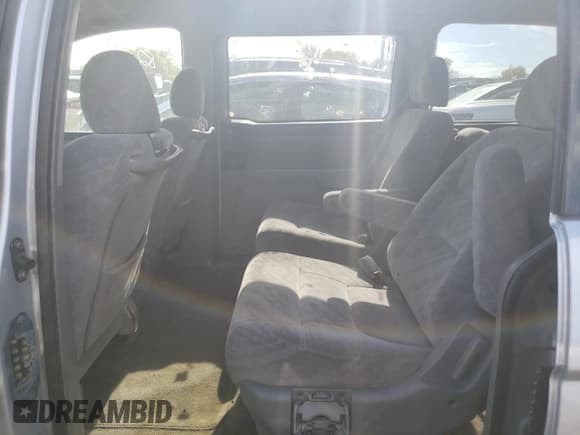 ✅ 2004 Honda Odyssey EX • VIN: 5FNRL18694B051047 • Lot: 82435535. Wystawiony na Copart z przebiegiem 238 002 mil. Bezpłatny archiwum sprzedaży aukcyjnych z USA i szczegółowy raport historii pojazdu na DreamBid. Zdjęcie 11.