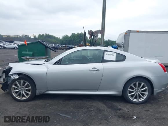 ✅ 2011 Infiniti G37 x • VIN: JN1CV6EL1BM262452 • Lot: 42869612. Listed on IAAI with 122,090 mi. Free auction sales archive from the USA and detailed vehicle history report at DreamBid. Image 14.