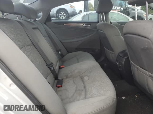 ✅ 2013 Hyundai Sonata Limited • VIN: KMHEC4A47DA065607 • Lot: 71488094. Listed on Copart with 145,441 mi. Free auction sales archive from the USA and detailed vehicle history report at DreamBid. Image 10.