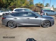 ✅ 2024 Acura Integra w/A-Spec Package • VIN: 19UDE4H34RA013349 • Lot: 43510337. Wystawiony na IAAI z przebiegiem 28 812 mil. Bezpłatny archiwum sprzedaży aukcyjnych z USA i szczegółowy raport historii pojazdu na DreamBid. Zdjęcie 13.